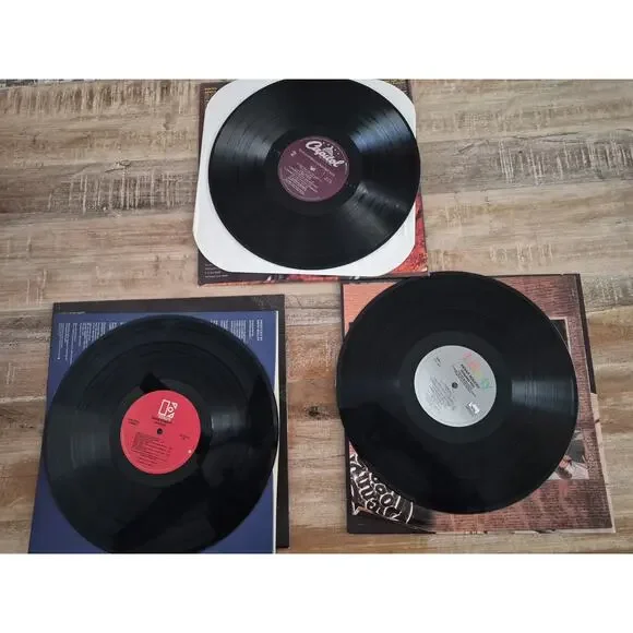 3 Vintage Vinyl's greatest hits of Glen Campbell's , Kenny Roger's and Eddie Rab - Picture 3 of 3